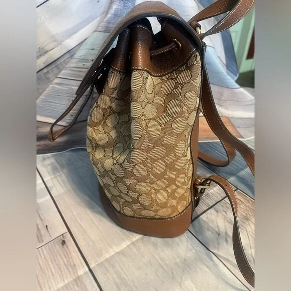 Coach of New York Dempsey Drawstring Backpack Jacquard w/patch & stripe 🔥EUC